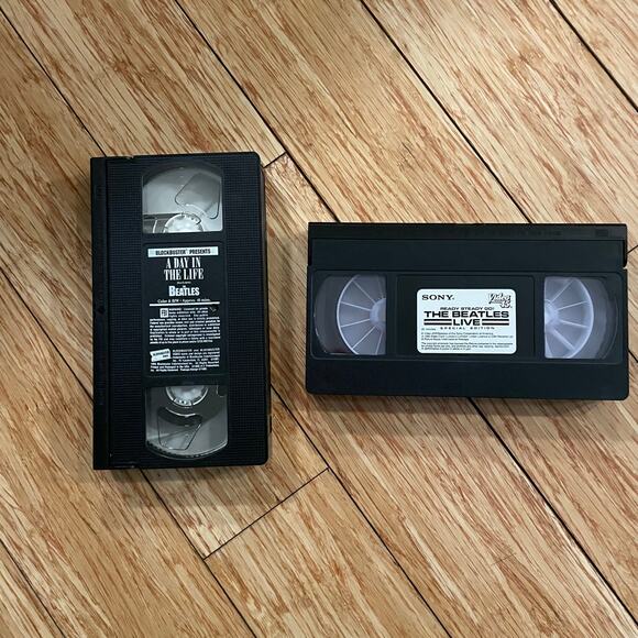 (2) Beatles VHS Tapes concert documentary vintage retro - Picture 4 of 5
